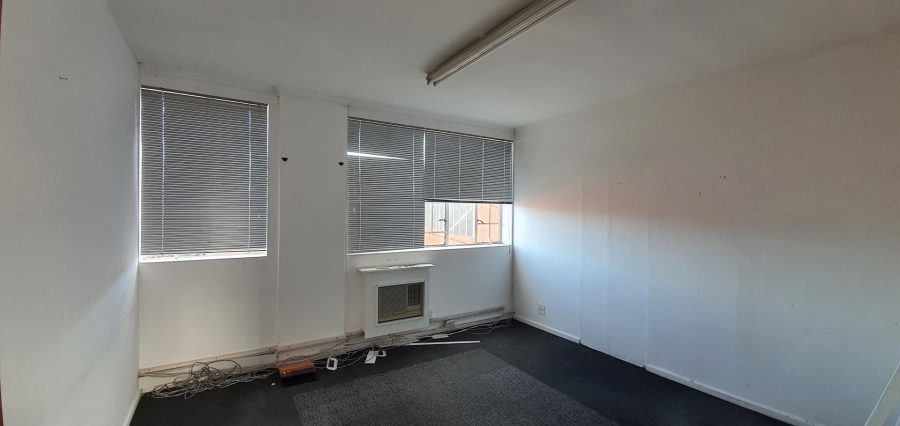 To Let commercial Property for Rent in Parow Industrial Western Cape